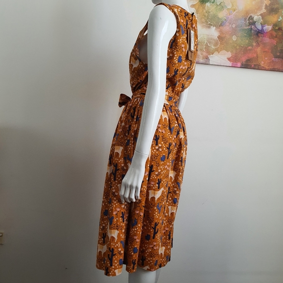 NWT Princess Highway Size 14 Llama Print Fit and Flare Dress with Pockets - Picture 15 of 15